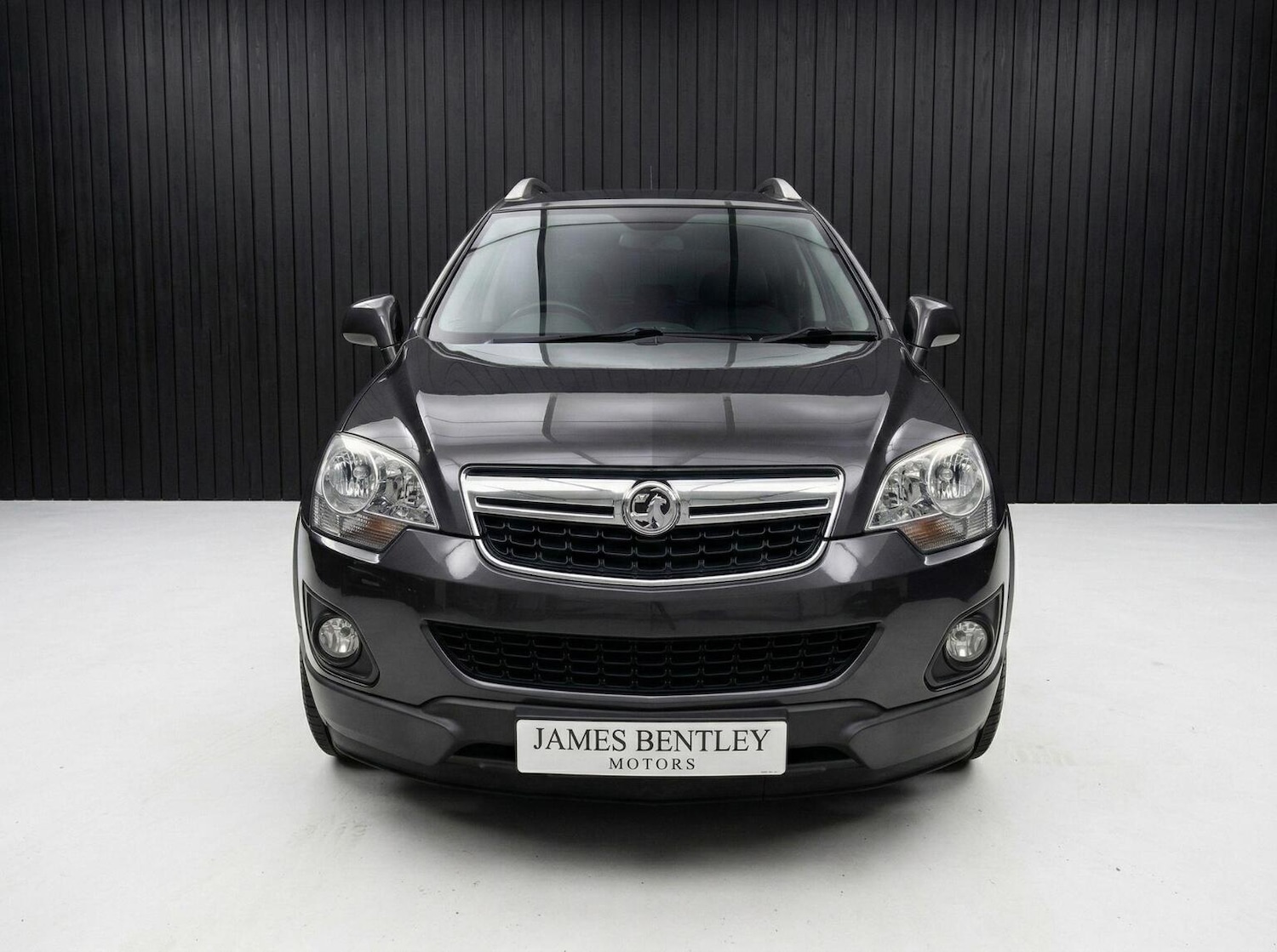 Used Vauxhall Antara 2013 for sale - 77813136: Photo 2