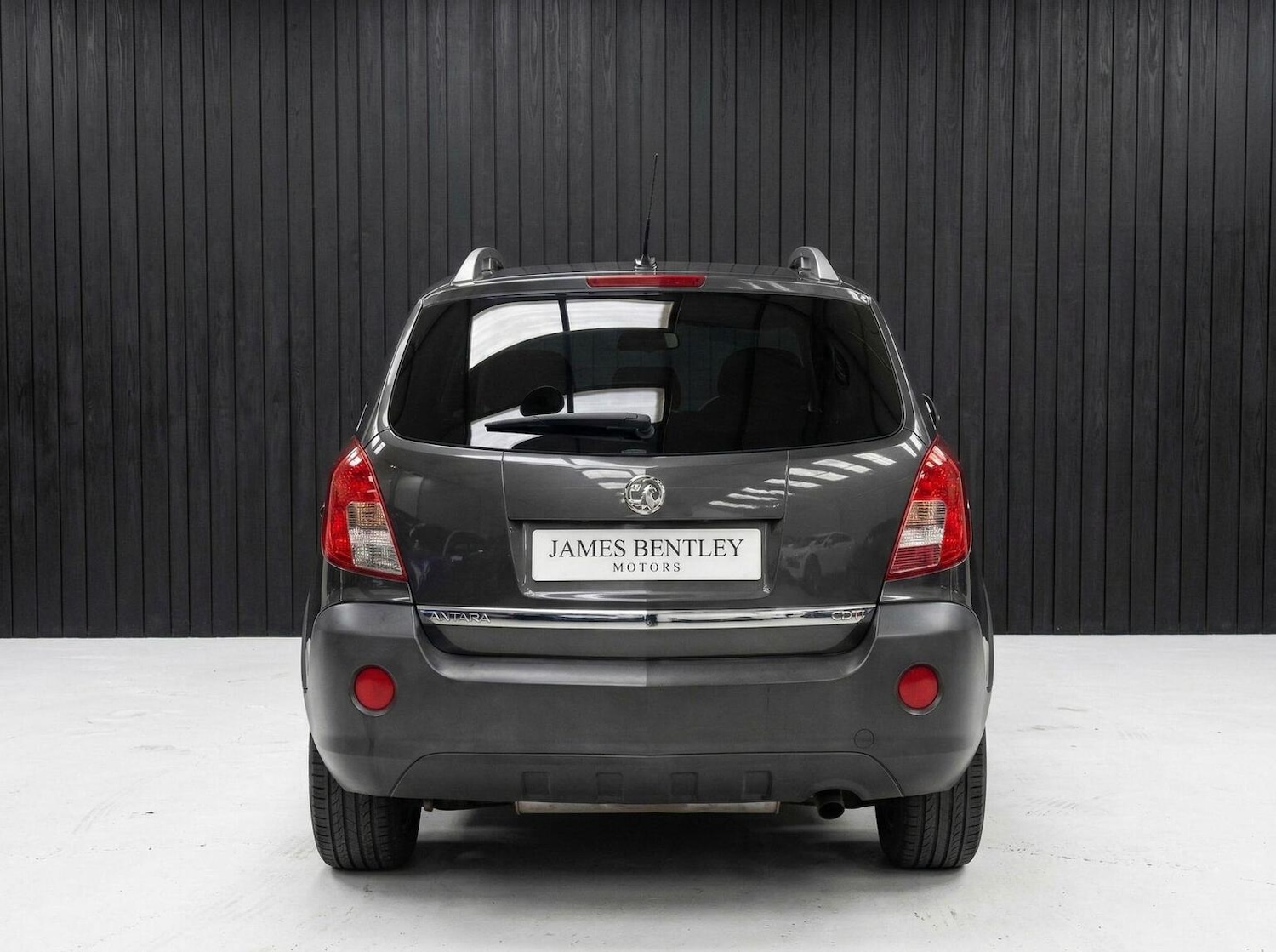 Used Vauxhall Antara 2013 for sale - 77813136: Photo 6