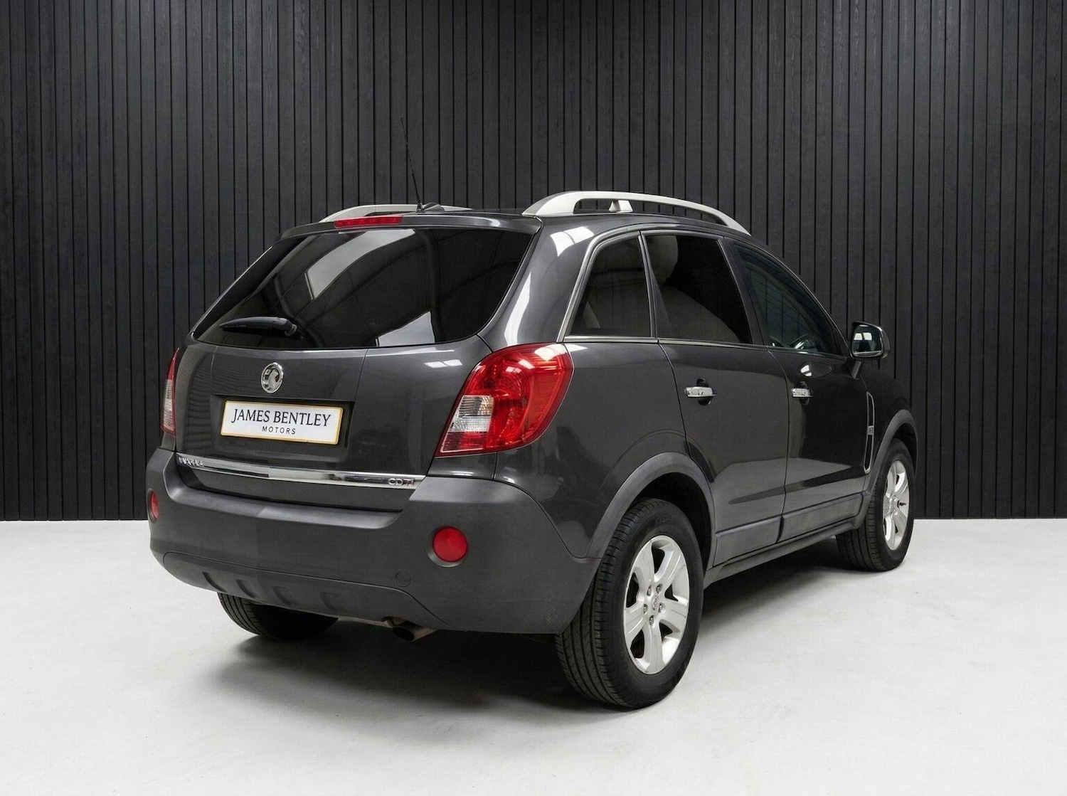 Used Vauxhall Antara 2013 for sale - 77813136: Photo 7