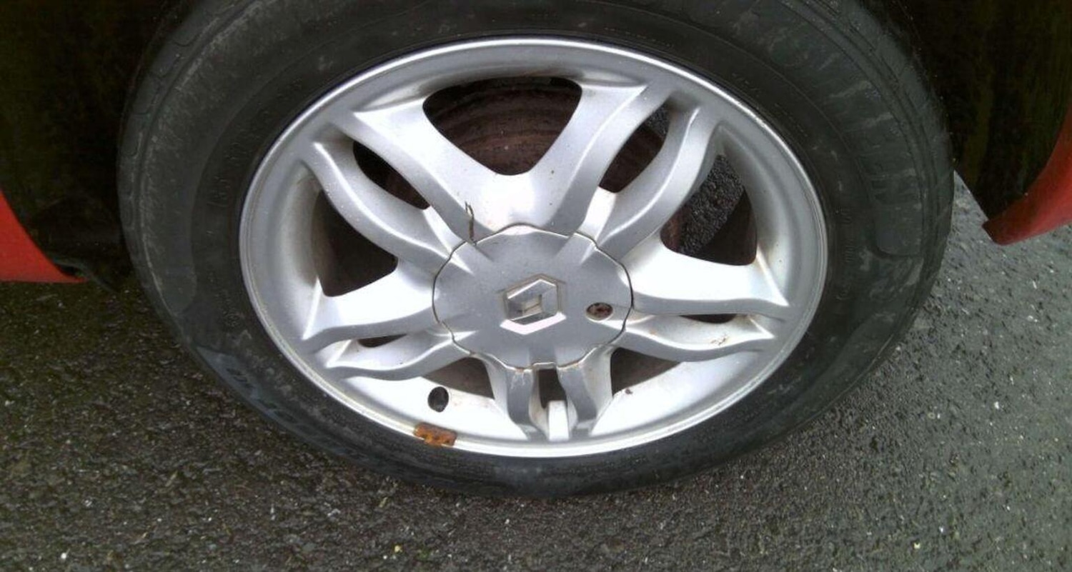 Used Renault Clio 2010 for sale - 77494867: Photo 15