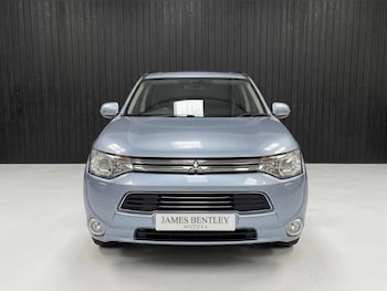 Used Mitsubishi Outlander 2015 for sale - 78900087: Photo