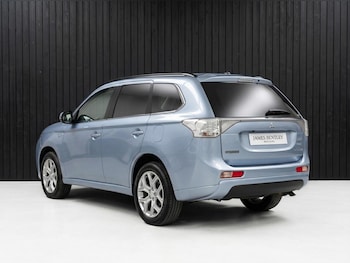 Used Mitsubishi Outlander 2015 for sale - 78900087: Photo