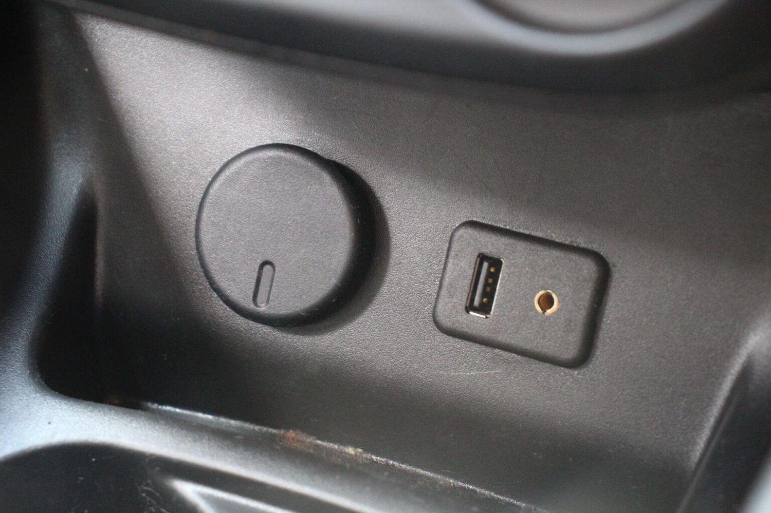 Used Vauxhall Corsa 2015 for sale - 76134112: Photo 24