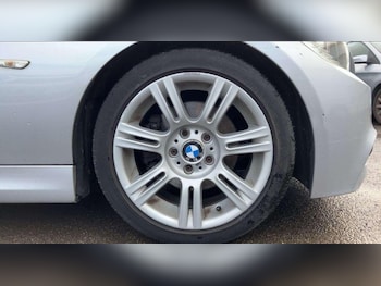 Used BMW 3 Series 2010 for sale - 77385229: Photo