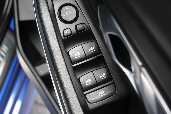 Used BMW 3 Series 2019 for sale - 76120203: Photo 12