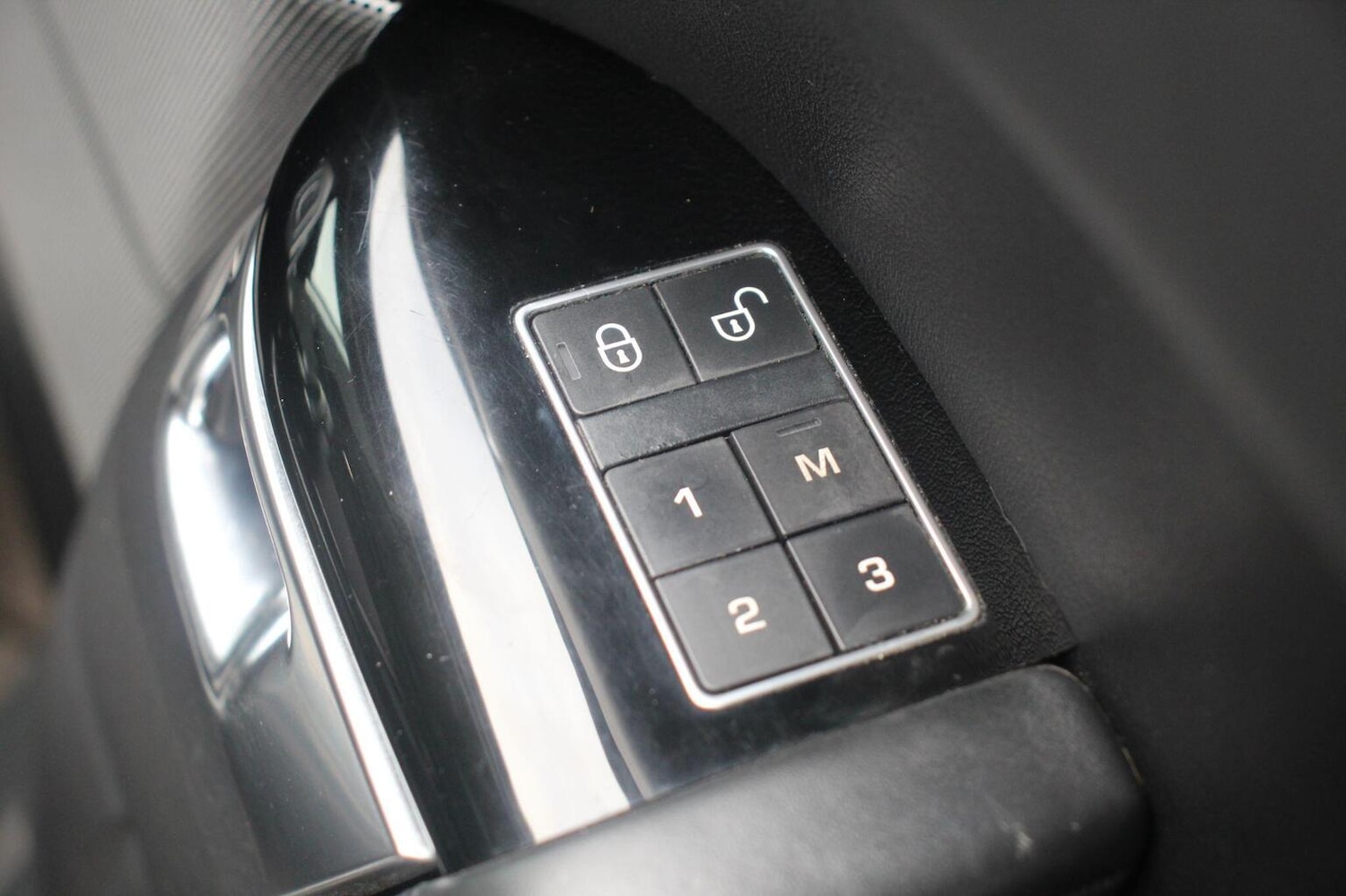 Used Land Rover Range Rover Sport 2016 for sale - 76624425: Photo 16