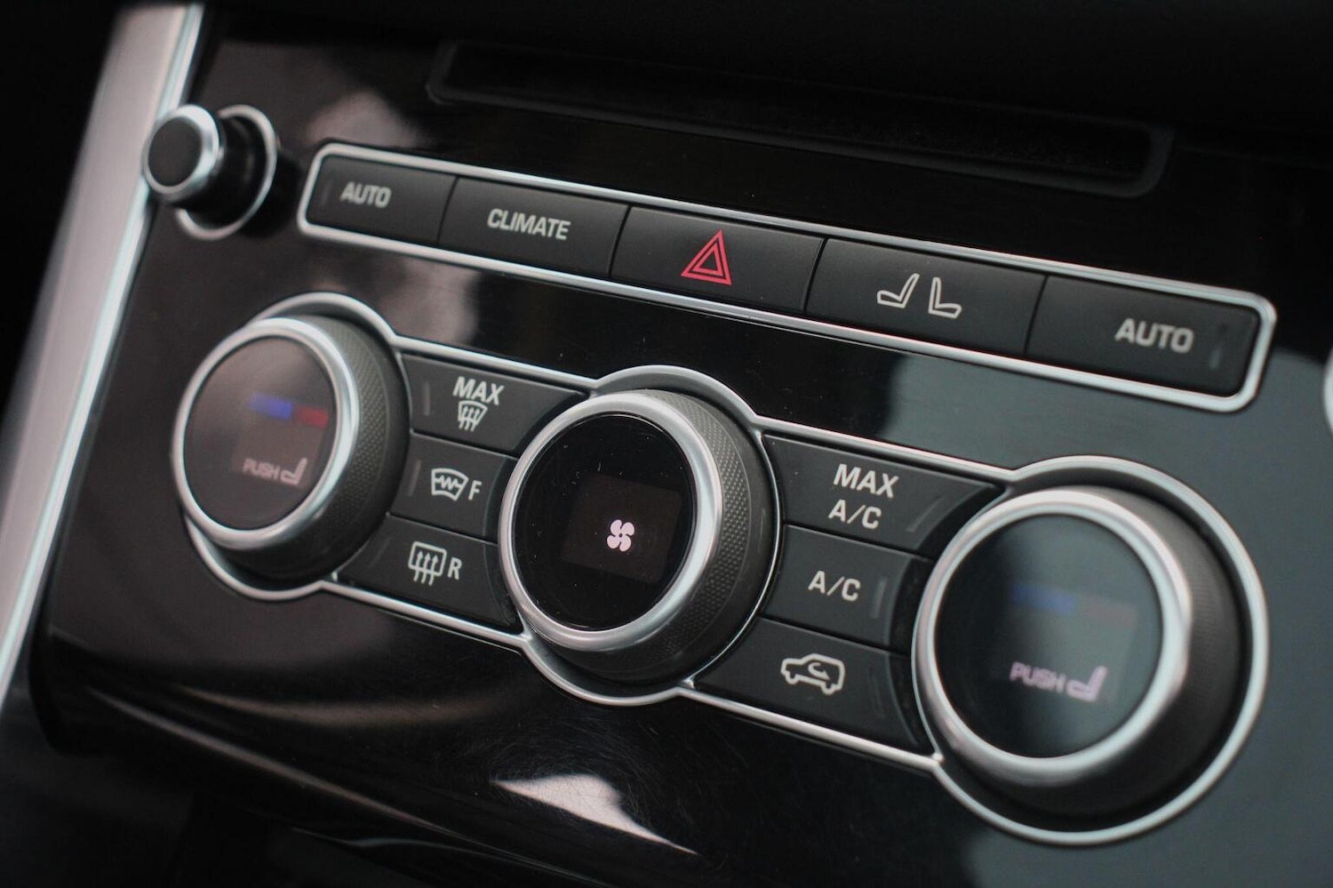 Used Land Rover Range Rover Sport 2016 for sale - 76624425: Photo 26