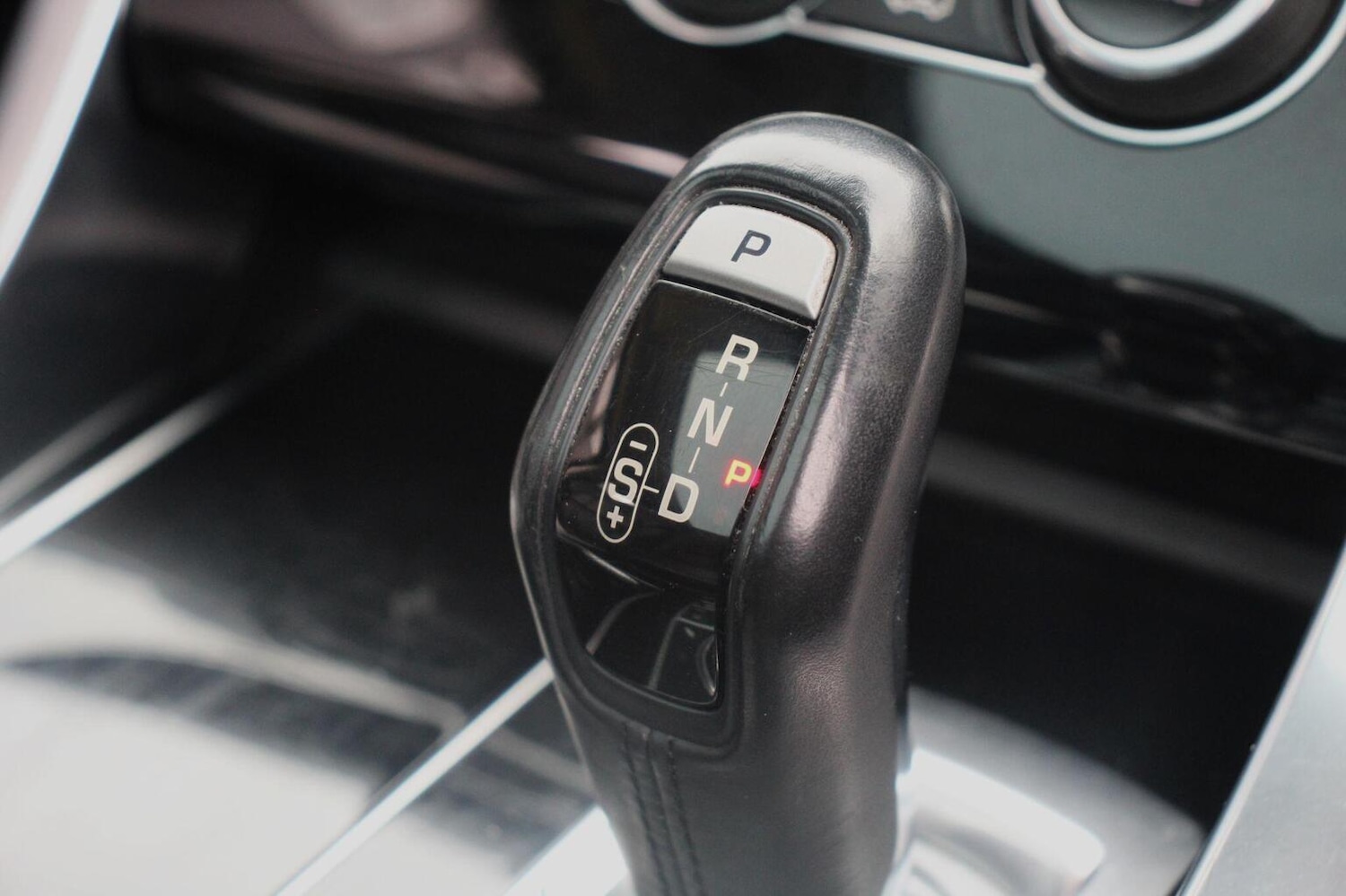 Used Land Rover Range Rover Sport 2016 for sale - 76624425: Photo 29