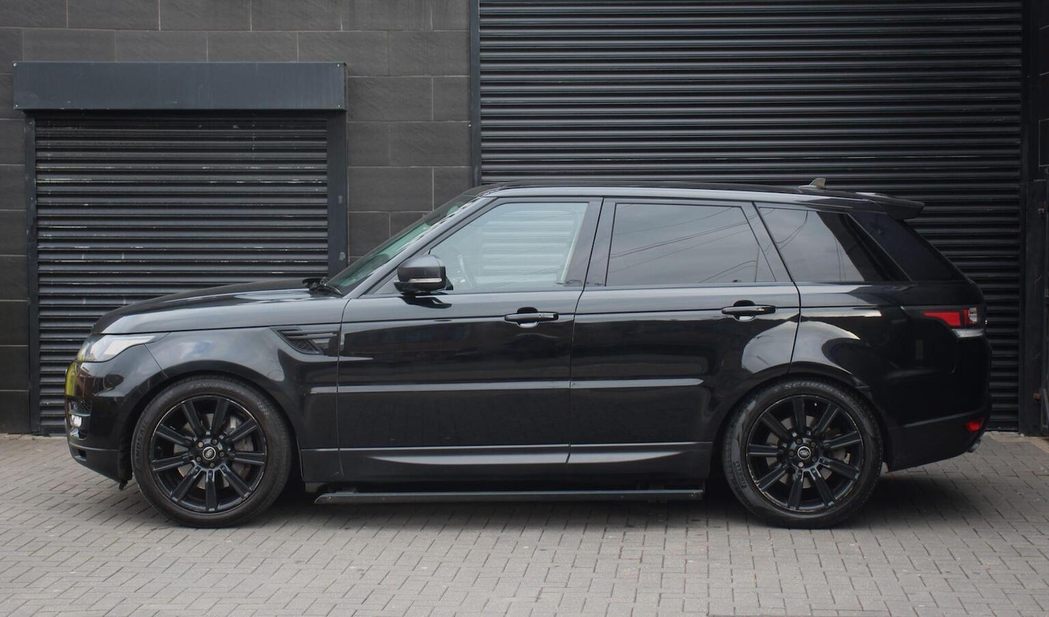 Used Land Rover Range Rover Sport 2016 for sale - 76624425: Photo 4