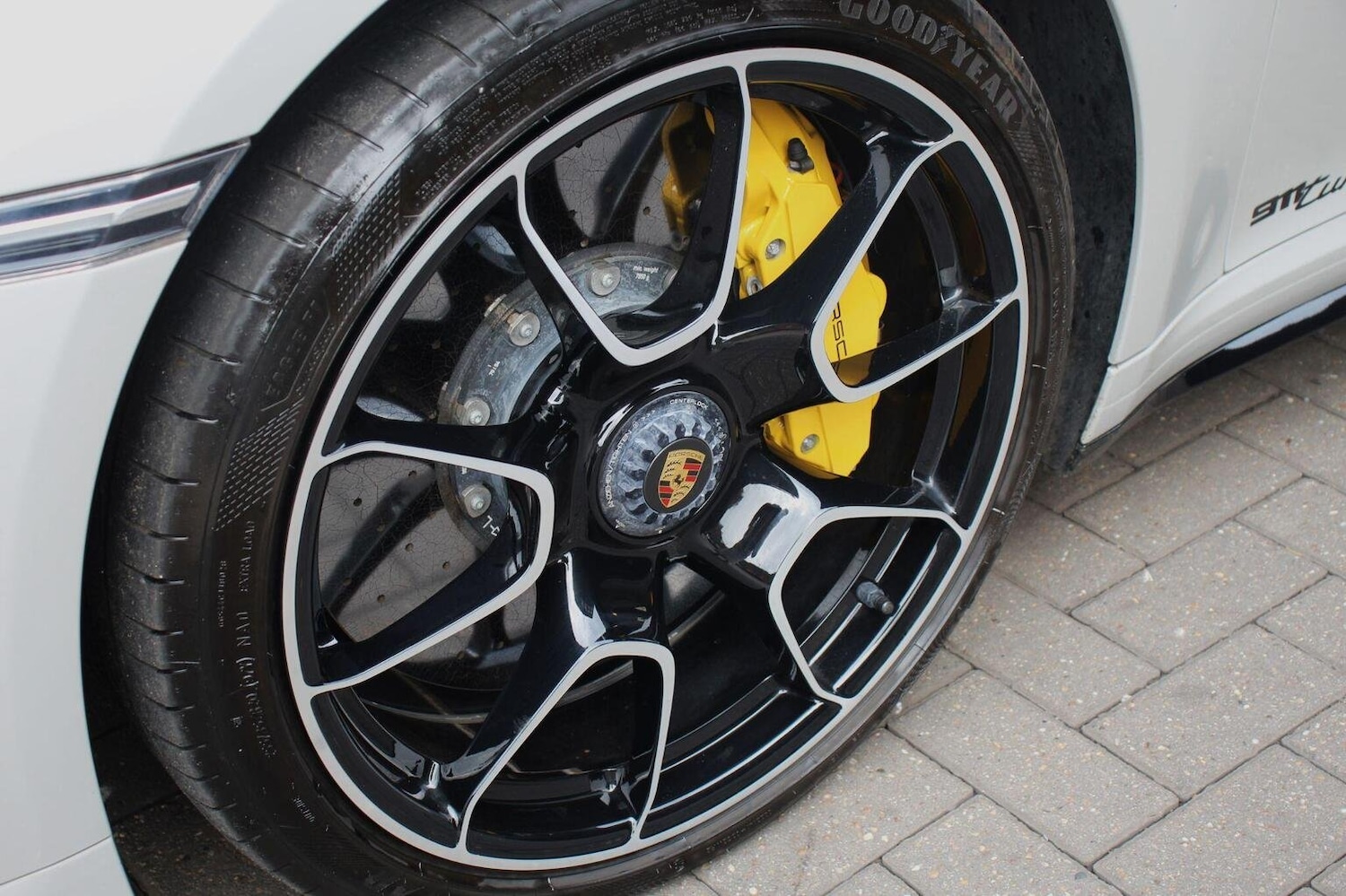 Used Porsche 911 2023 for sale - 76313934: Photo 14