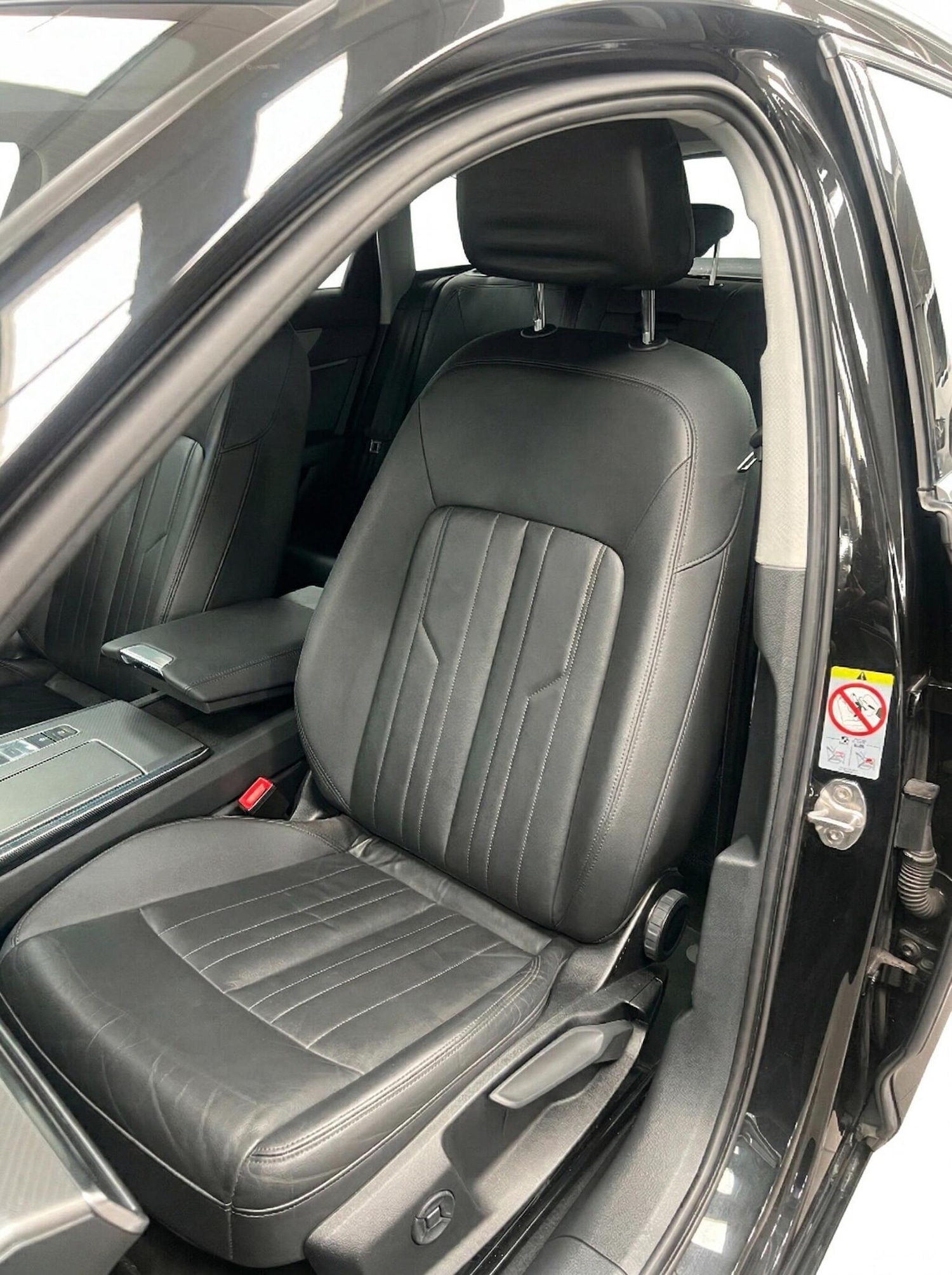 Used Audi A6 Avant 2019 for sale - 78182942: Photo 14