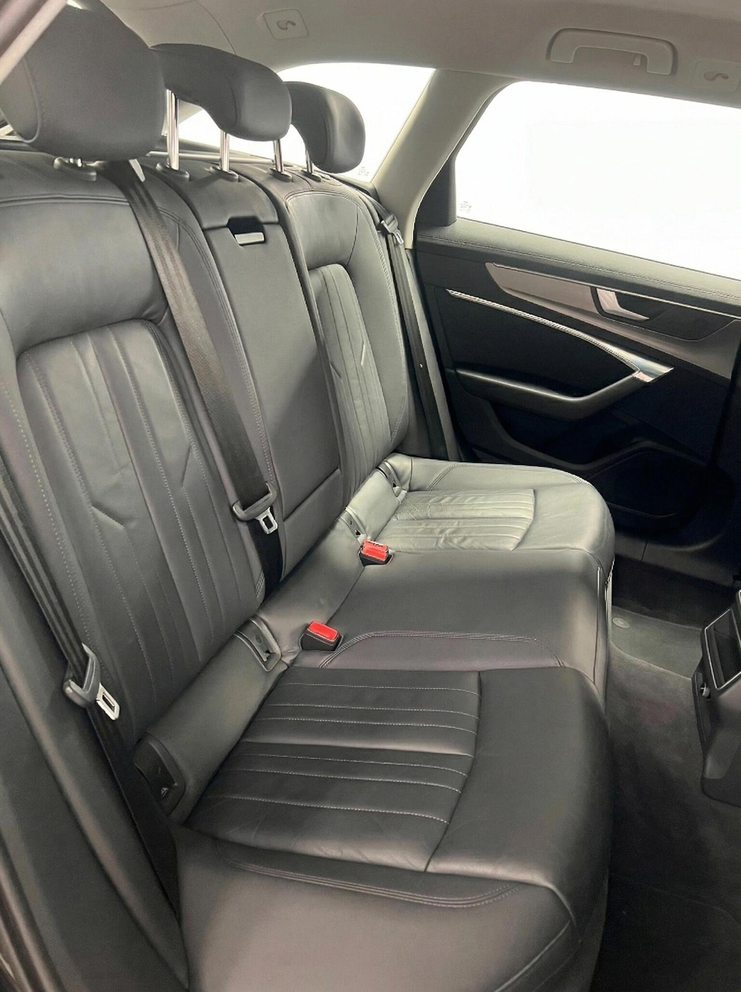 Used Audi A6 Avant 2019 for sale - 78182942: Photo 9