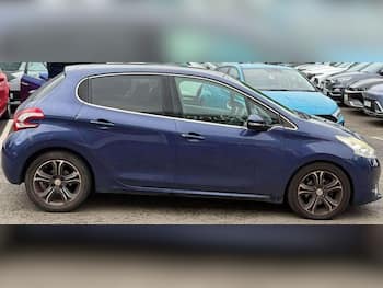 Used Peugeot 208 2012 for sale - 79830302: Photo