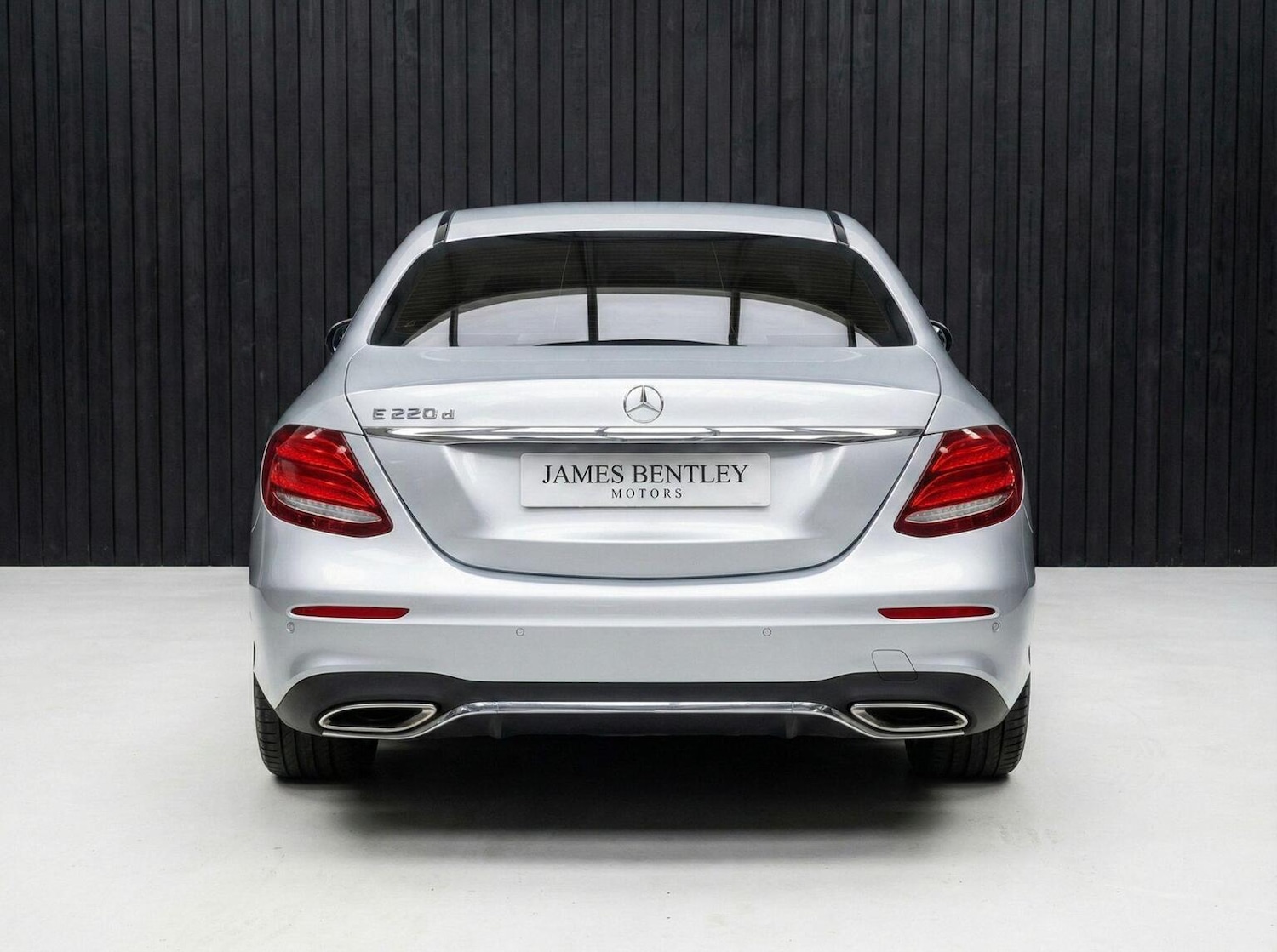 Used Mercedes-Benz E Class 2017 for sale - 77781790: Photo 6