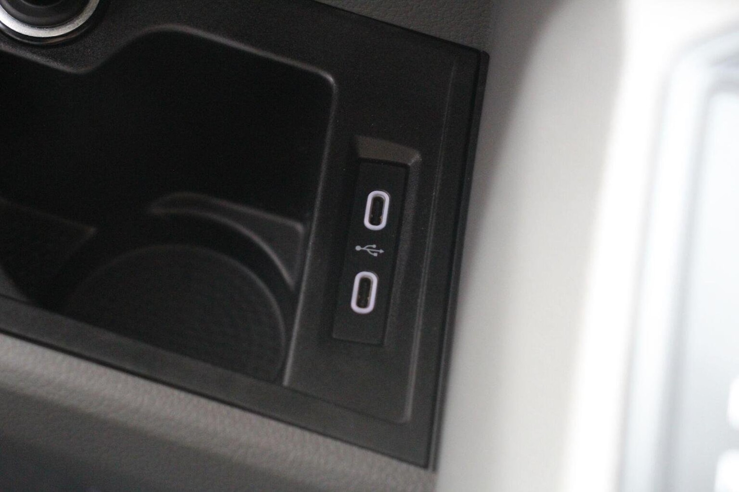 Used Volkswagen Transporter 2024 for sale - 76313903: Photo 26