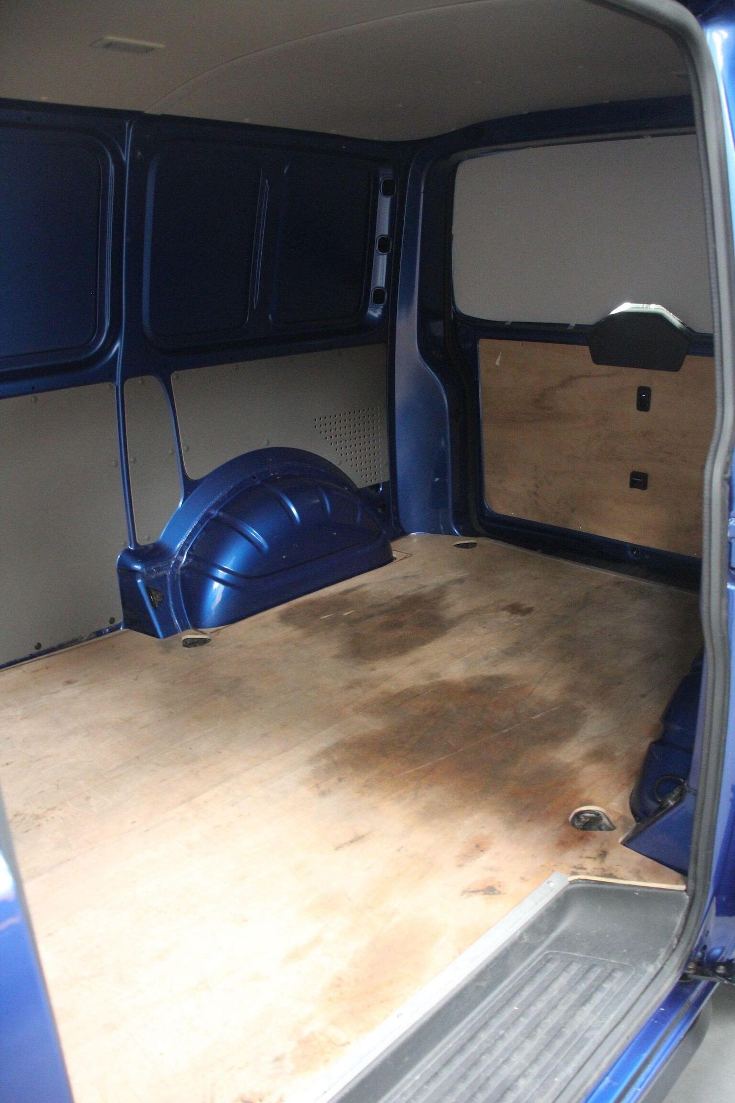 Used Volkswagen Transporter 2024 for sale - 76313903: Photo 37