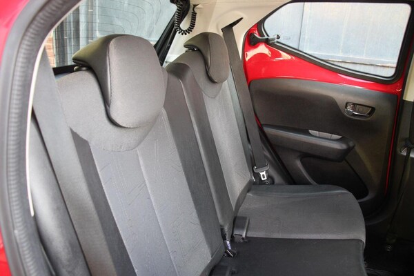 Used Toyota AYGO 2016 for sale - 76120294: Photo 25