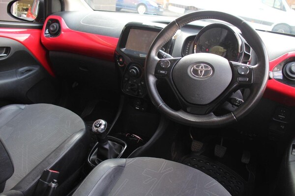 Used Toyota AYGO 2016 for sale - 76120294: Photo 26