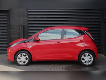 Used Toyota AYGO 2016 for sale - 76120294: Photo 4