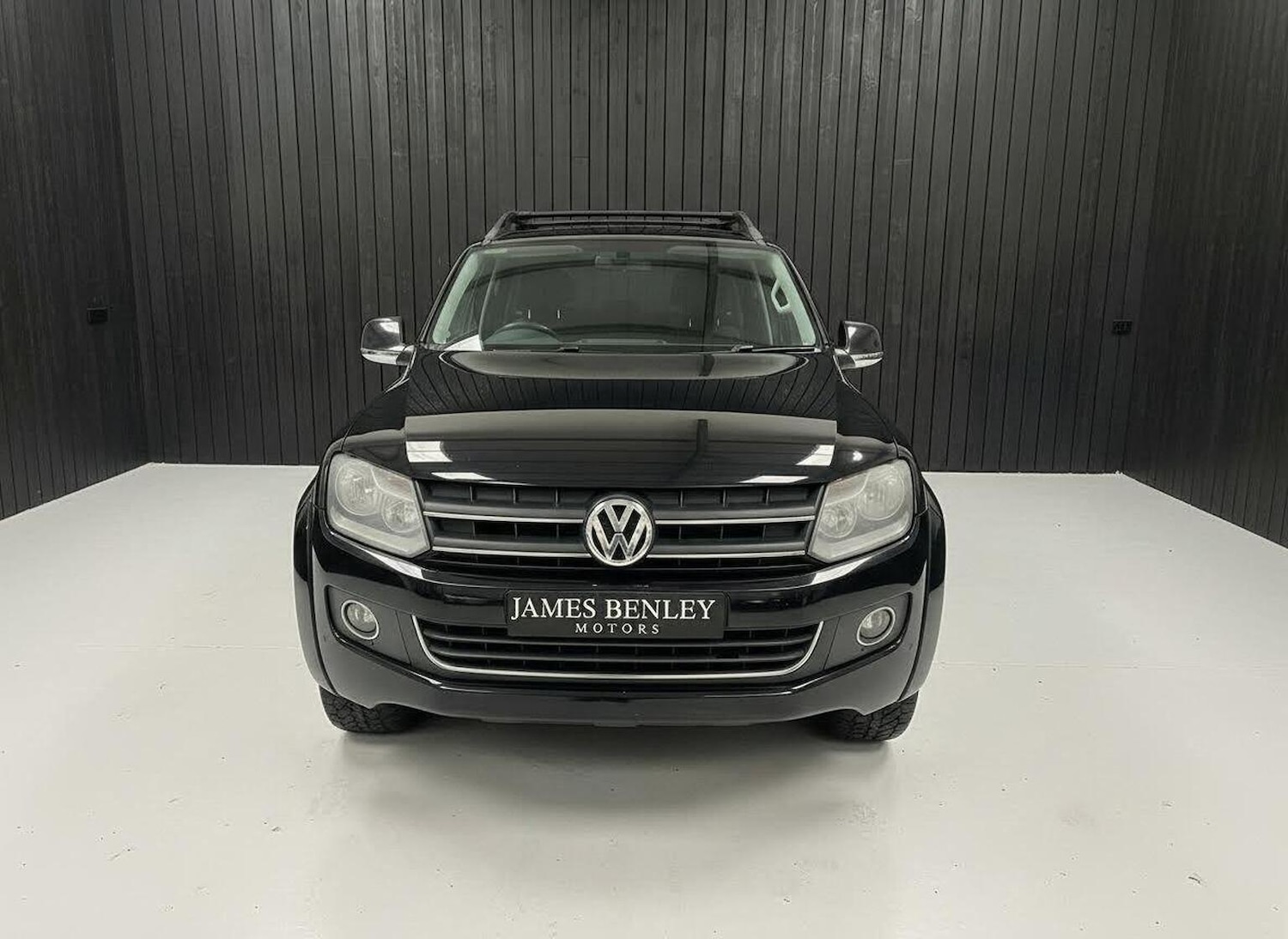 Used Volkswagen Amarok 2012 for sale - 77796894: Photo 2