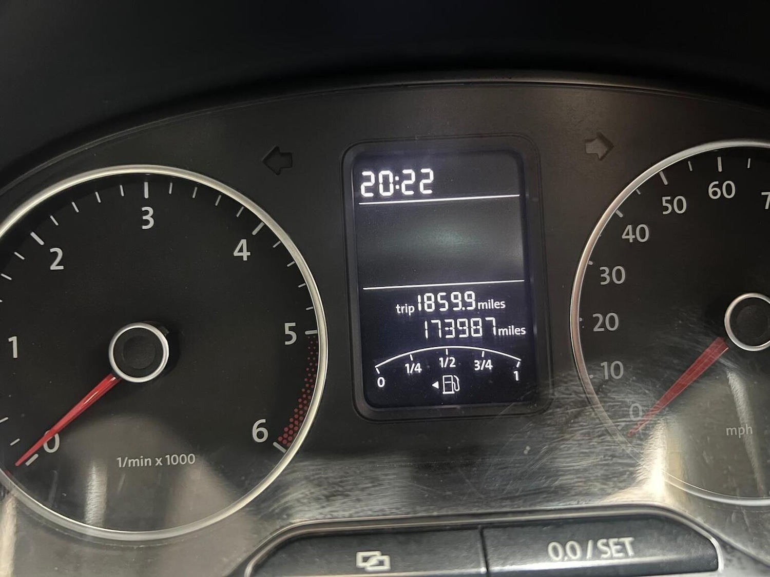 Used Volkswagen Amarok 2012 for sale - 77796894: Photo 8