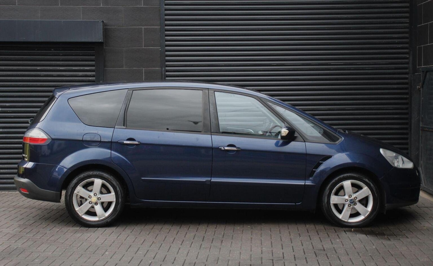 Used Ford S-Max 2009 for sale - 76418373: Photo 12