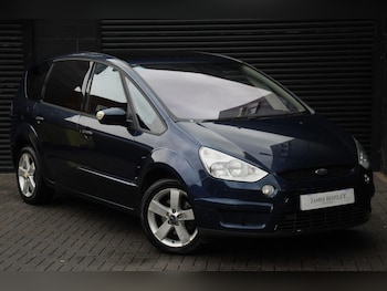 2009 - 2.0 TDCi Titanium 5dr