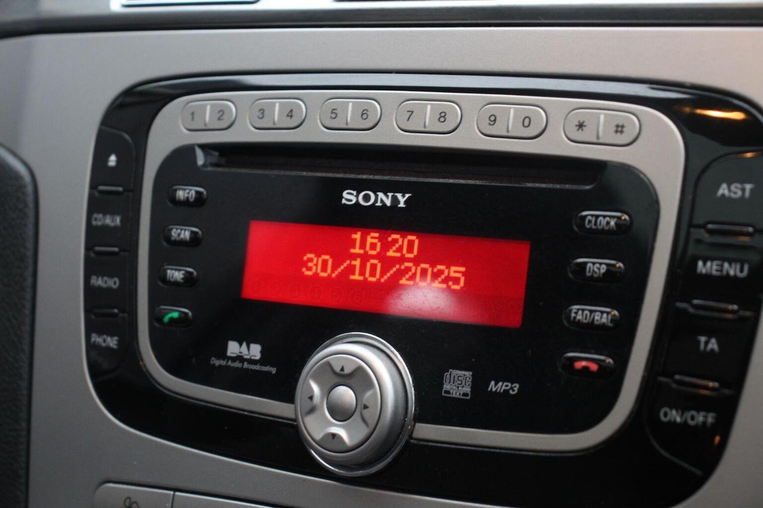 Used Ford S-Max 2009 for sale - 76418373: Photo 24