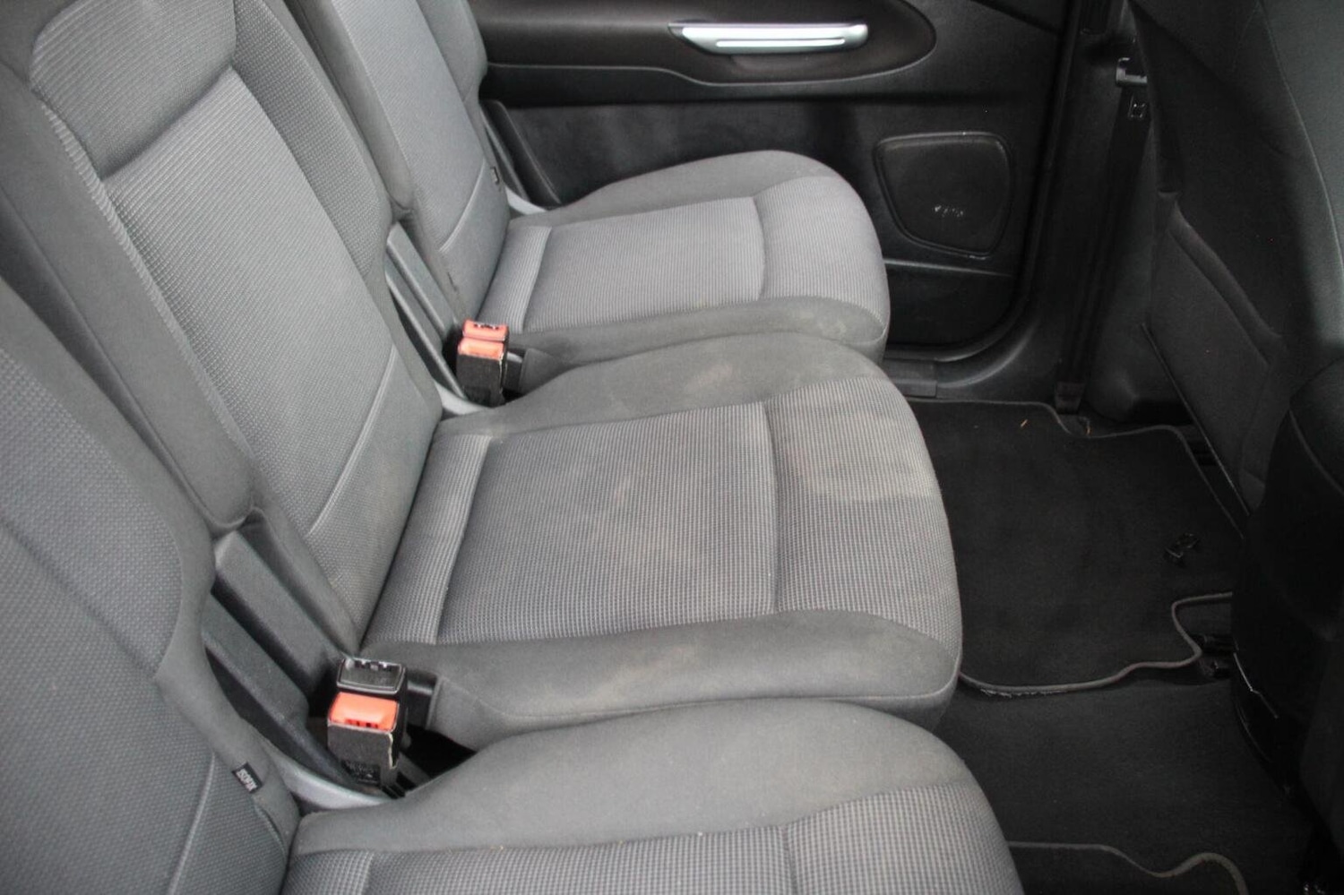 Used Ford S-Max 2009 for sale - 76418373: Photo 37