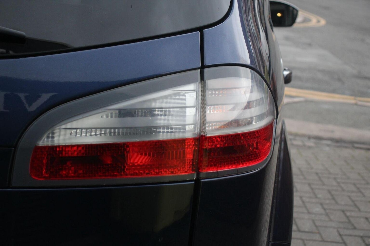 Used Ford S-Max 2009 for sale - 76418373: Photo 9