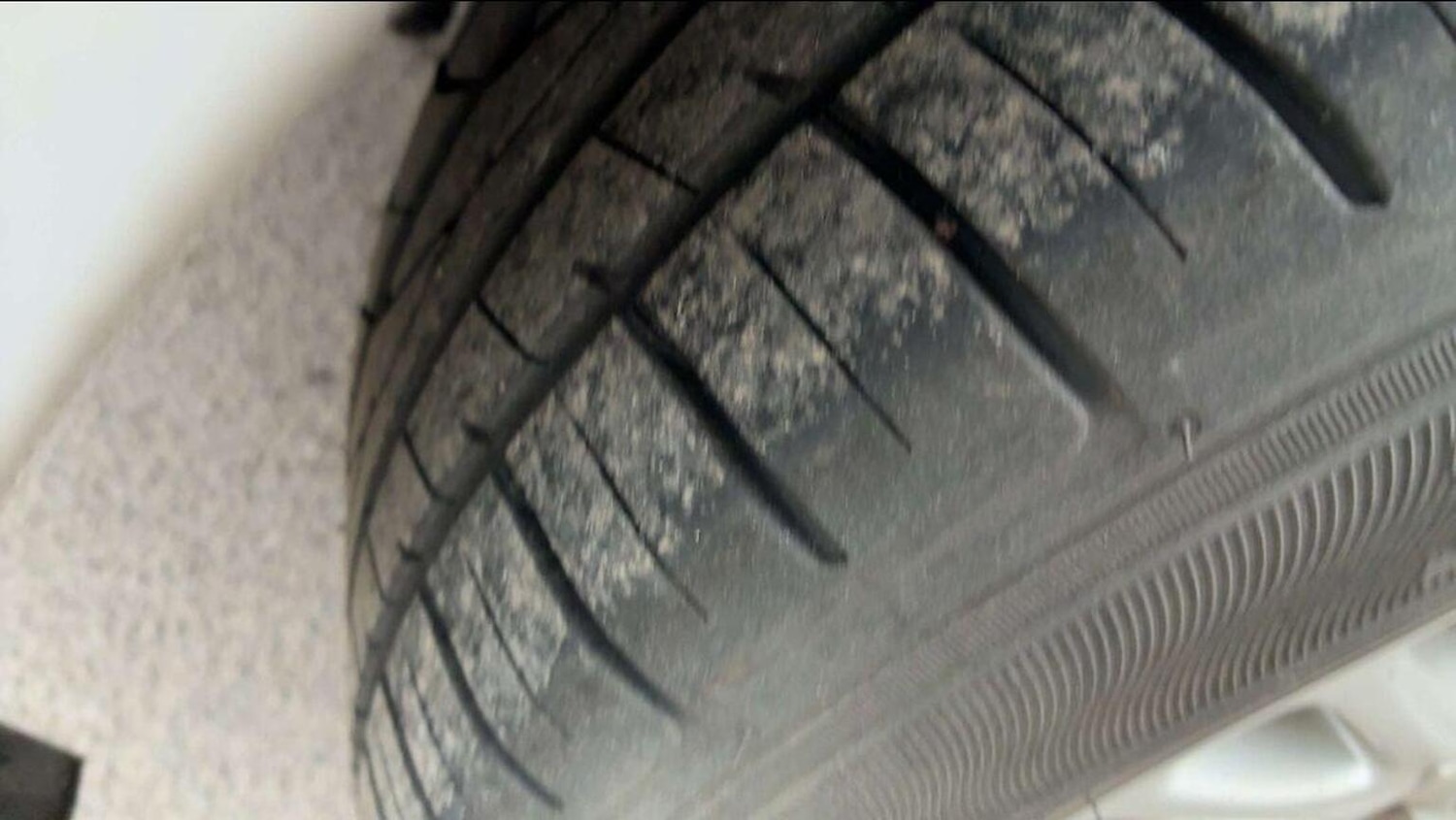 Used Ford Grand C-Max 2011 for sale - 77073066: Photo 16