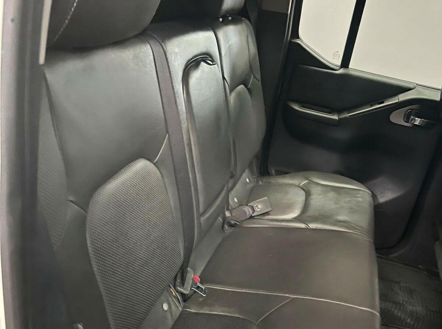 Used Nissan Navara 2013 for sale - 77844978: Photo 11