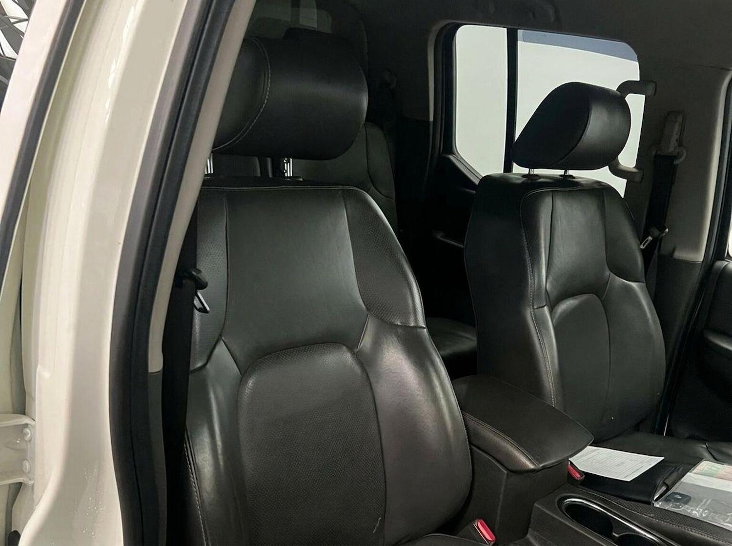 Used Nissan Navara 2013 for sale - 77844978: Photo 9