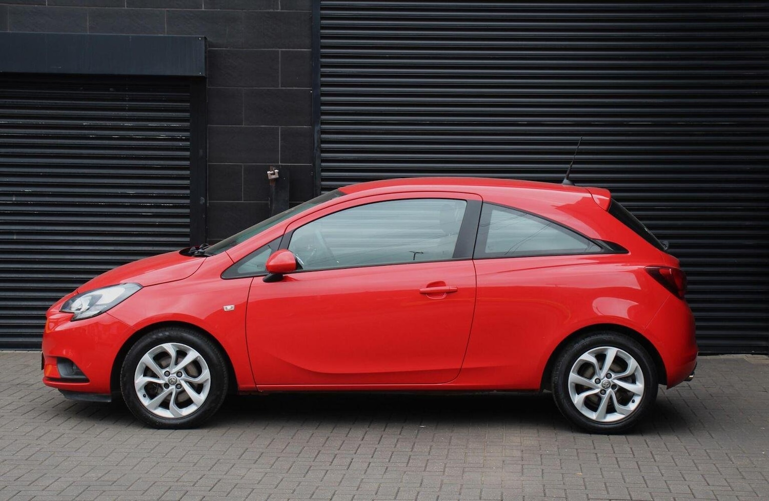 Used Vauxhall Corsa 2015 for sale - 76794242: Photo 4