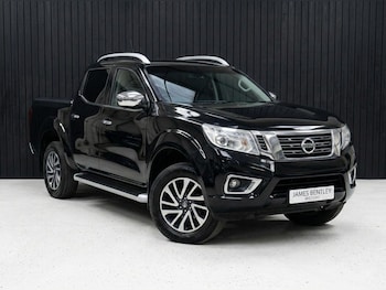 Used Nissan Navara 2017 for sale - 77742865: Photo