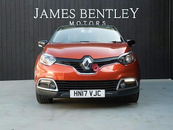 Used Renault Captur 2017 for sale - 77329204: Photo