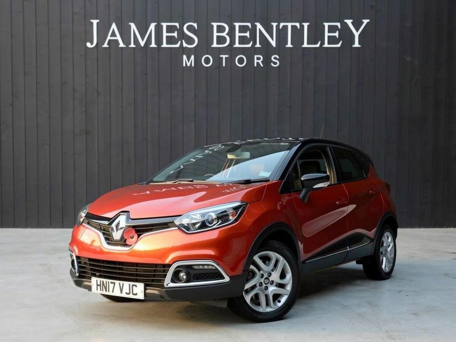 Used Renault Captur 2017 for sale - 77329204: Photo 3