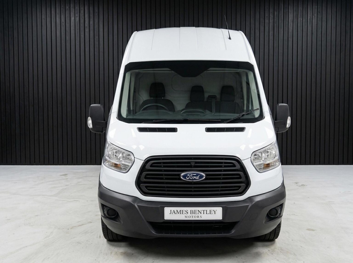 Used Ford Transit 2016 for sale - 78183033: Photo 2