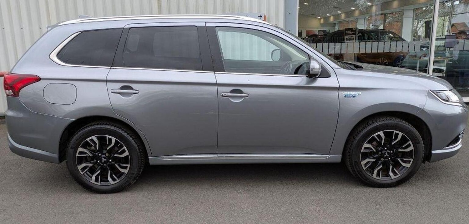 Used Mitsubishi Outlander 2016 for sale - 78098149: Photo 6