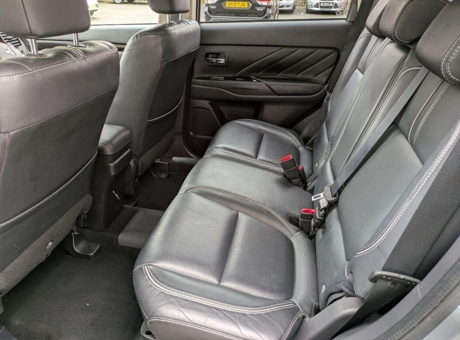 Used Mitsubishi Outlander 2016 for sale - 78098149: Photo 9