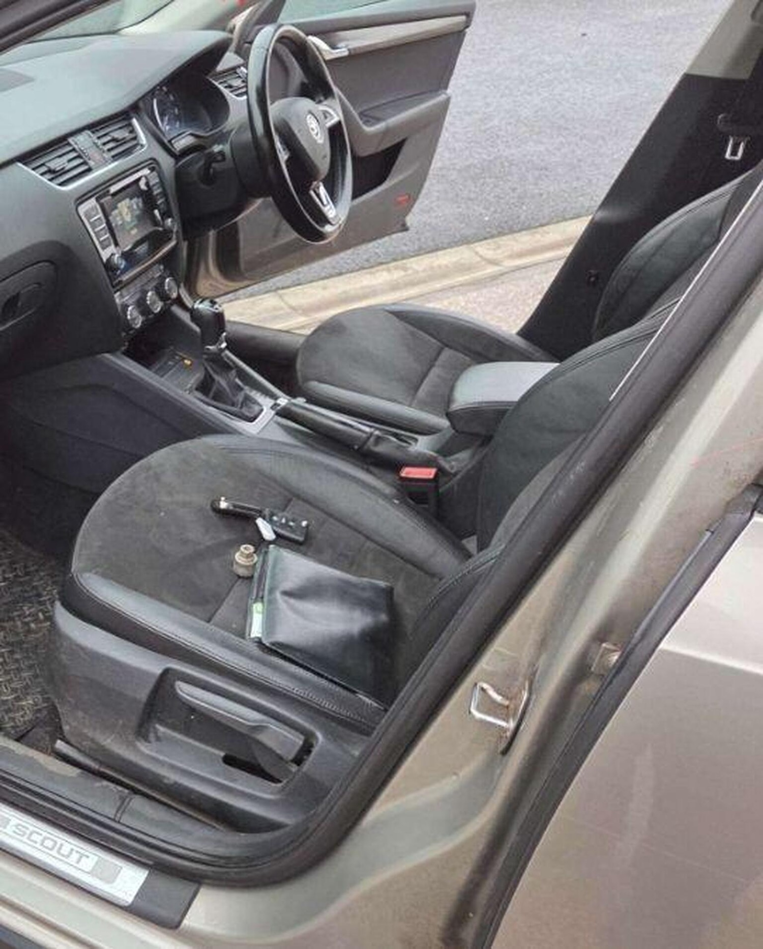 Used Skoda Octavia 2015 for sale - 77038913: Photo 14