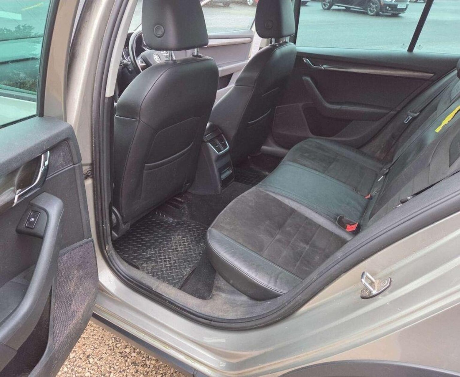 Used Skoda Octavia 2015 for sale - 77038913: Photo 16