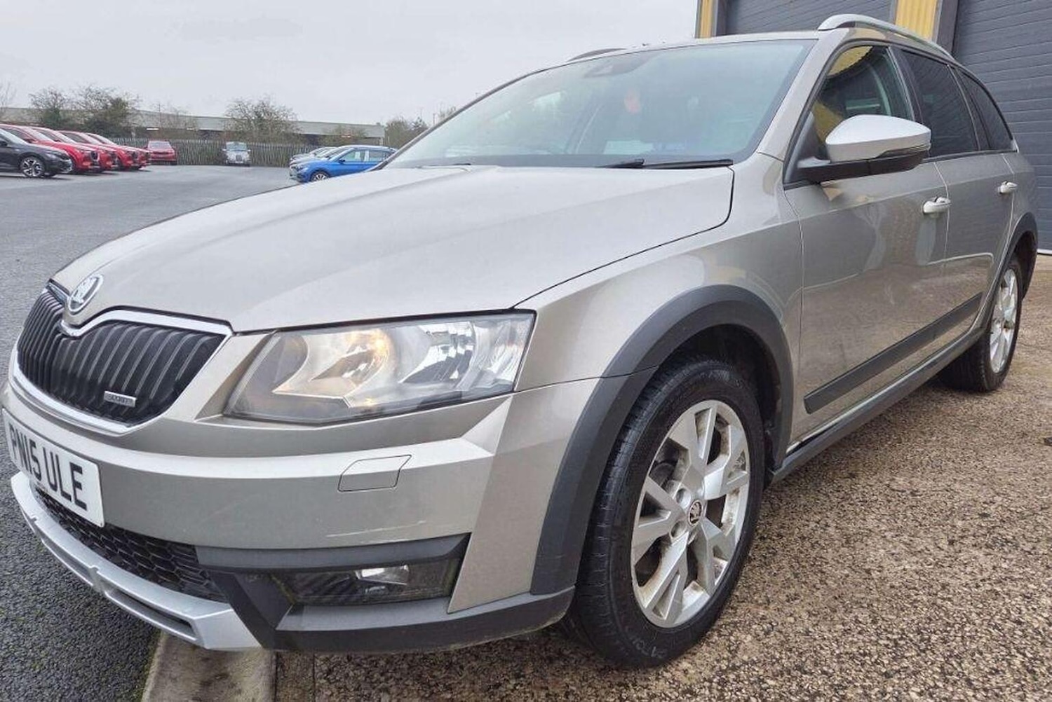 Used Skoda Octavia 2015 for sale - 77038913: Photo 3