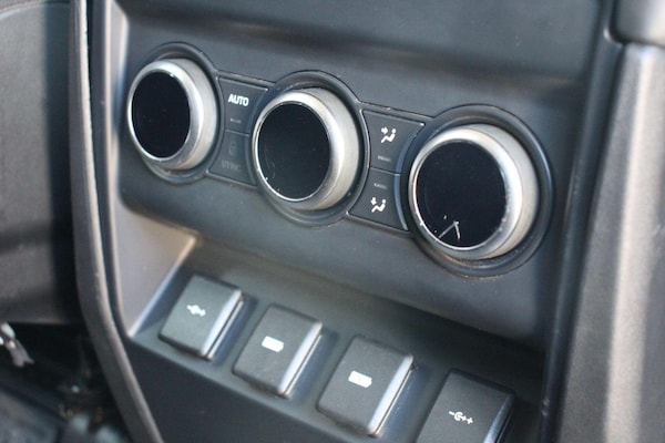 Used Land Rover Defender 110 2020 for sale - 76257616: Photo 17