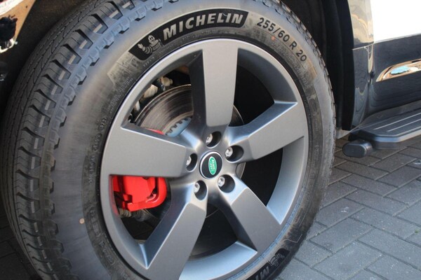 Used Land Rover Defender 110 2020 for sale - 76257616: Photo 18