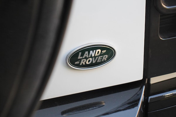 Used Land Rover Defender 110 2020 for sale - 76257616: Photo 9