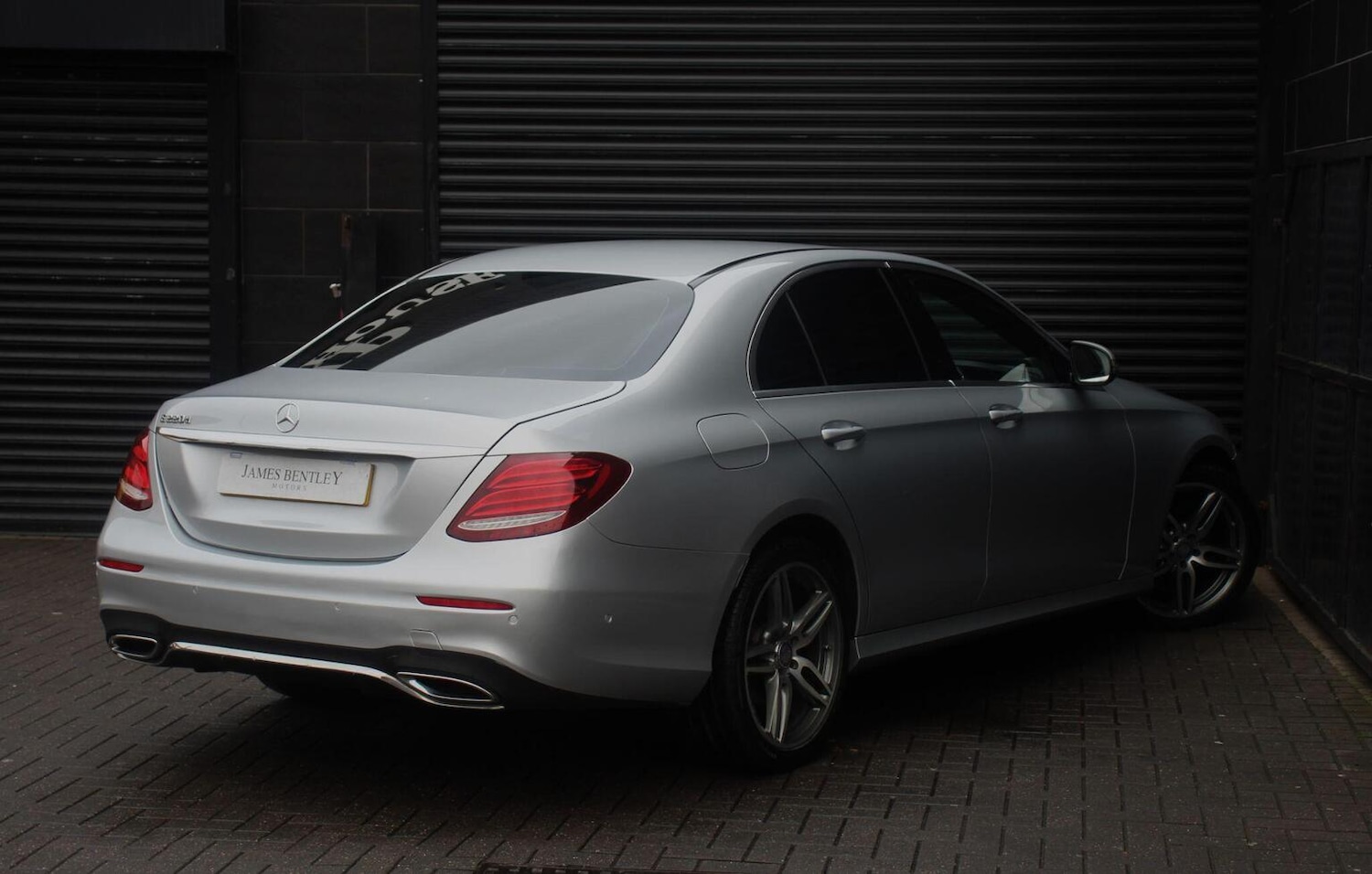Used Mercedes-Benz E Class 2017 for sale - 76471168: Photo 11
