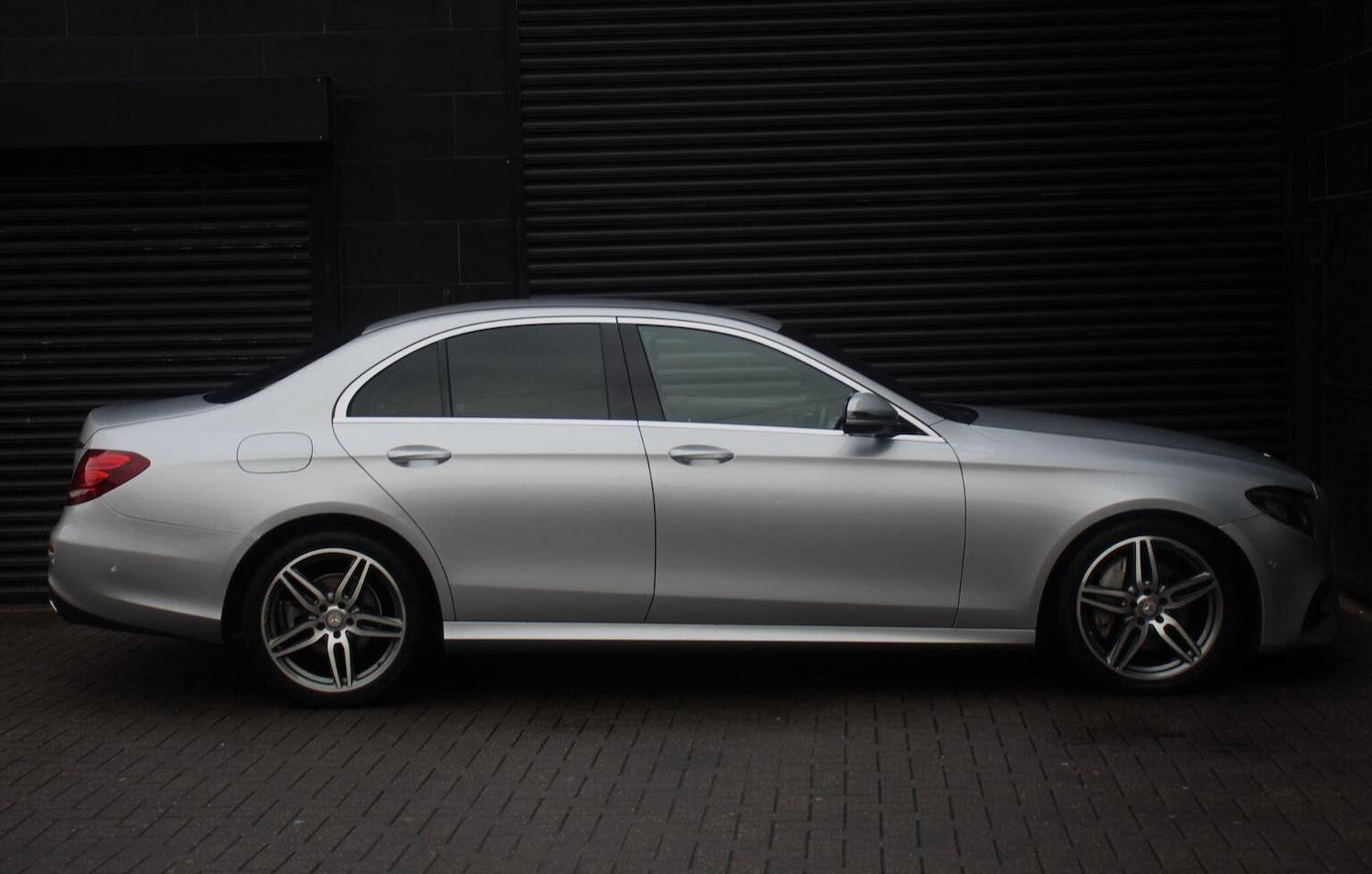 Used Mercedes-Benz E Class 2017 for sale - 76471168: Photo 12