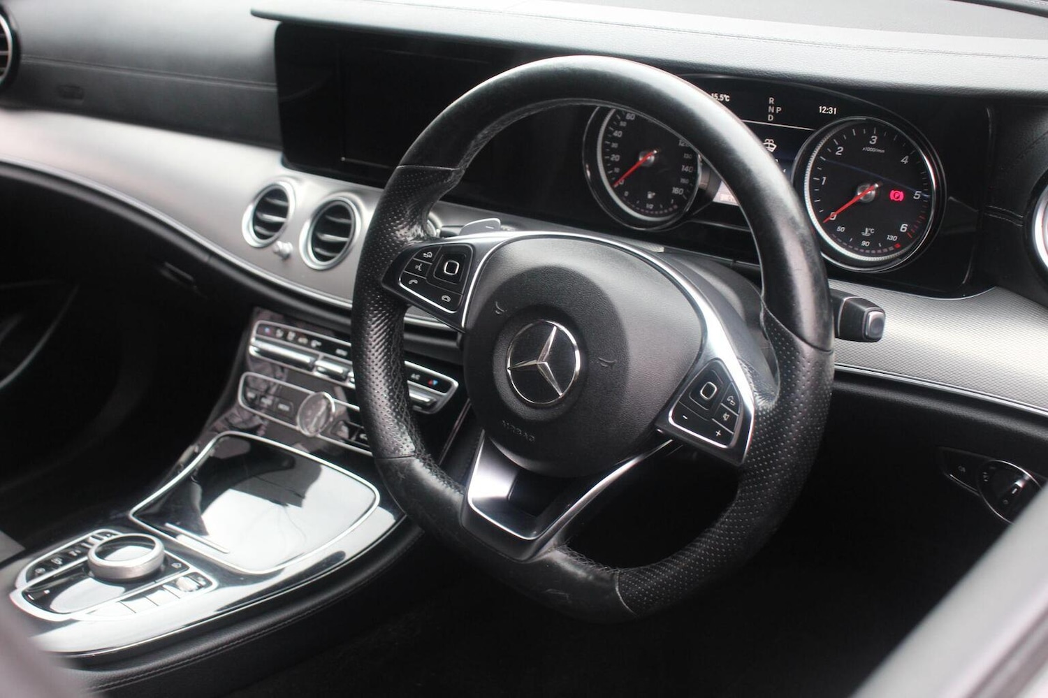 Used Mercedes-Benz E Class 2017 for sale - 76471168: Photo 16