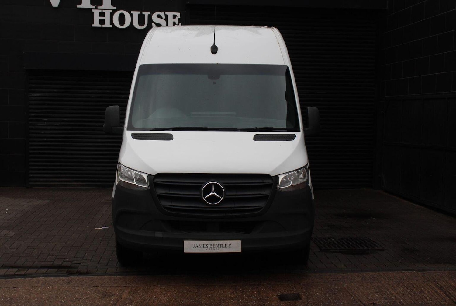 Used Mercedes-Benz Sprinter 2019 for sale - 76019640: Photo 2